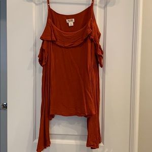 Flowy open shoulder long sleeve top